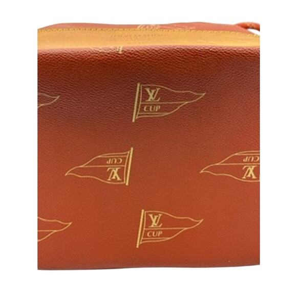 Louis Vuitton  Canvas Americas Cup 1995 Saint Tropez Drawstring Bag Red - Picture 6 of 16